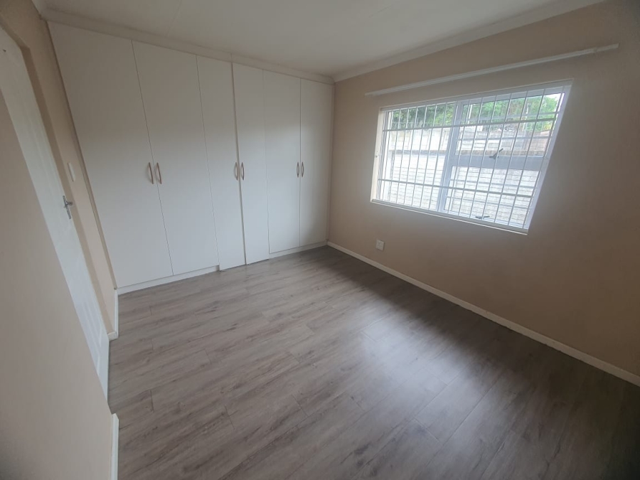 To Let 3 Bedroom Property for Rent in Cambridge West Eastern Cape